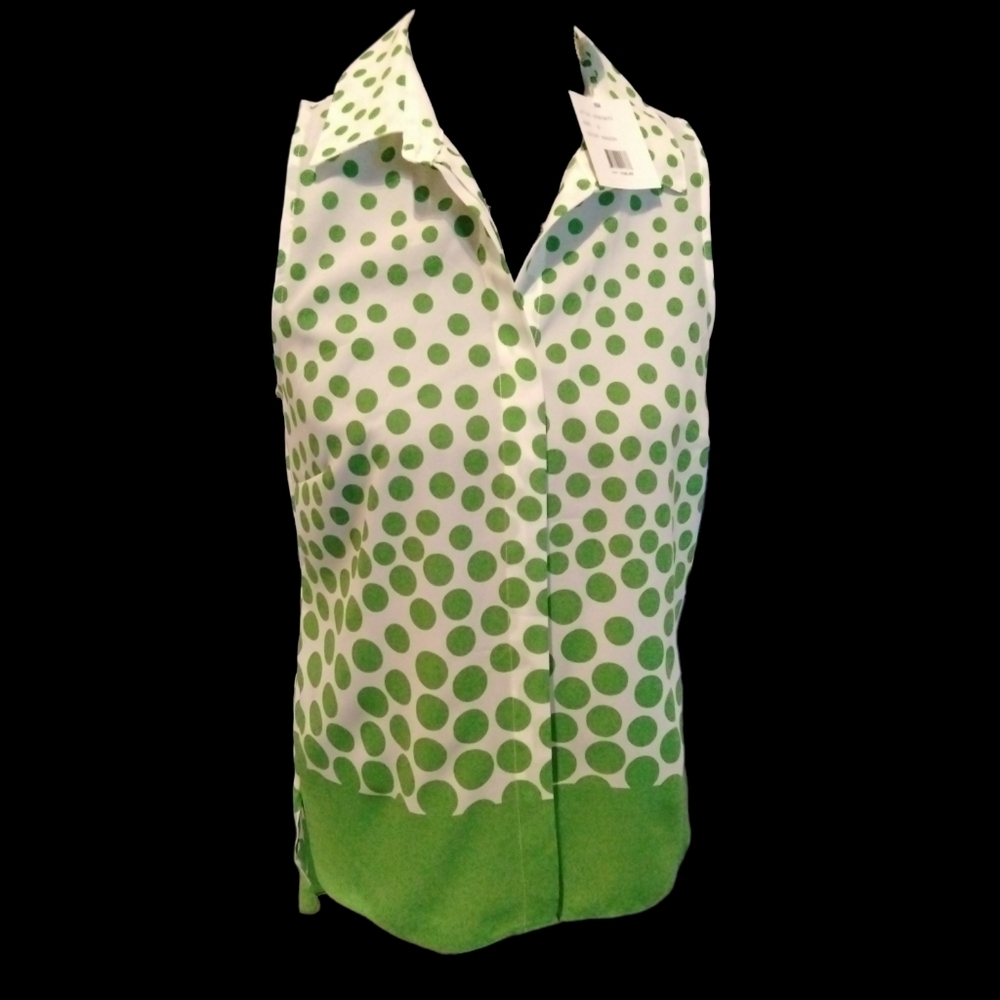 Milano White and green polka‎ dot blouse SZ small short front low back button up